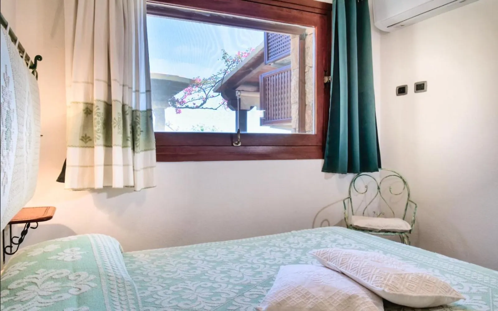 Suite Suliana Porto San Paolo
