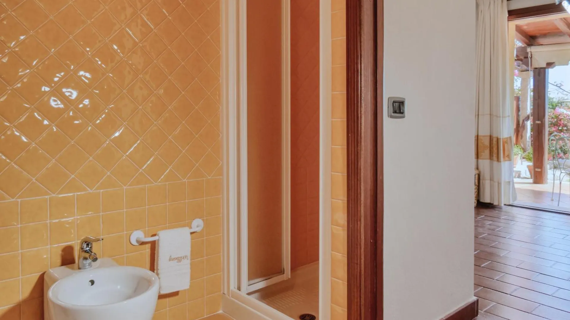 Guest house Suite Suliana Porto San Paolo